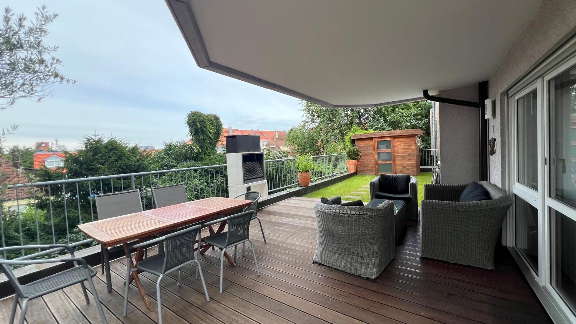 Ludwigshome Luxus - Zentral, Kostenloser Parkplatz, Terrasse 루드빅스부르크 외부 사진